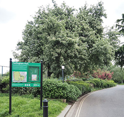 Hurlingham Park sign